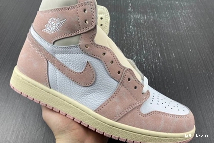 1 Jordan Pink High OG FD2596-600 (Women's) 139 Breathable  Retro Atmosphere 0811